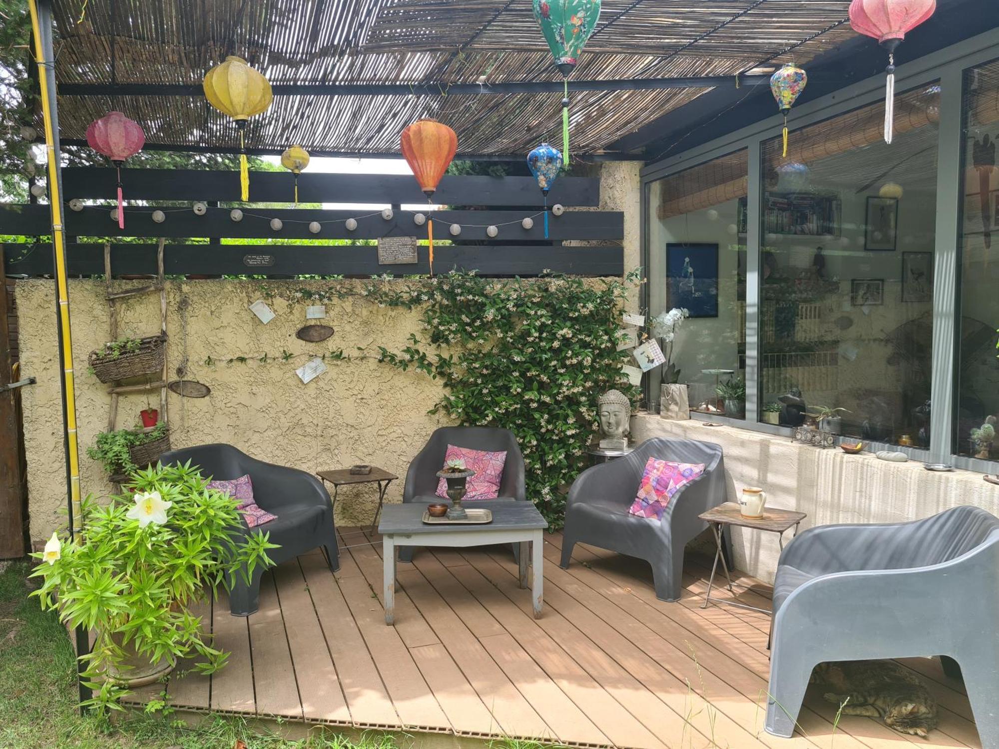 Le Mazet Des Beaujots Hotel Monteux Ngoại thất bức ảnh