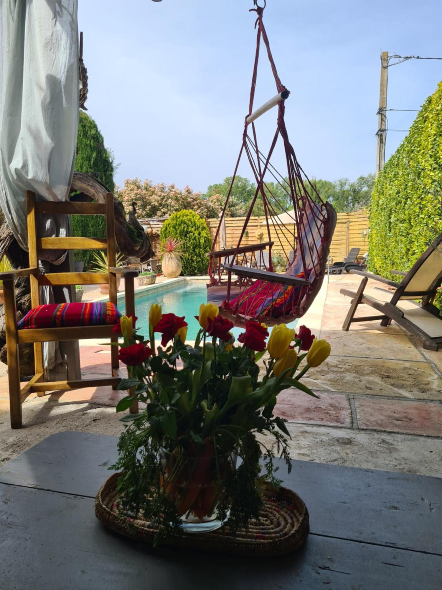 Le Mazet Des Beaujots Hotel Monteux Ngoại thất bức ảnh